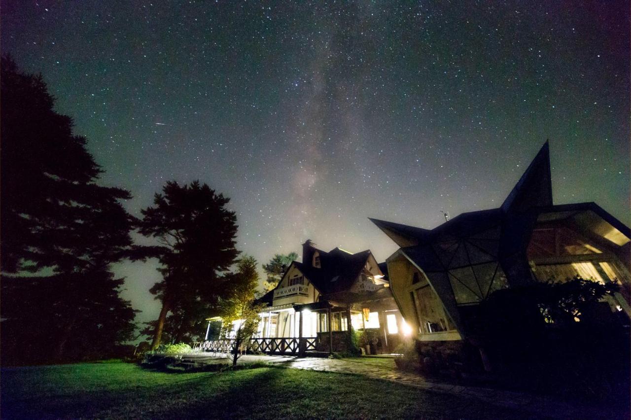 Отель Minami Aso Luna Observatory Auberge Mori No Atelier Minamiaso Экстерьер фото