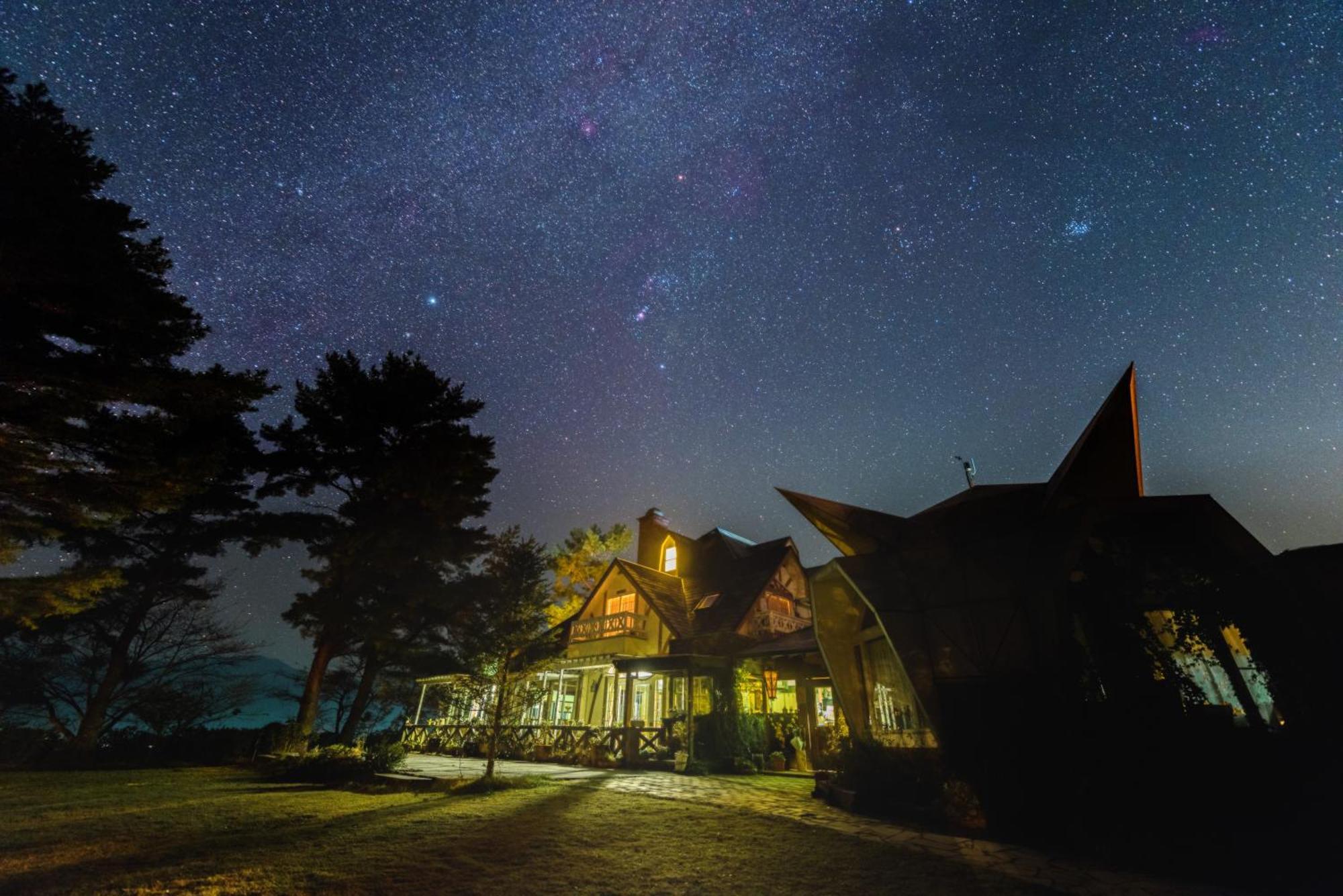 Отель Minami Aso Luna Observatory Auberge Mori No Atelier Minamiaso Экстерьер фото